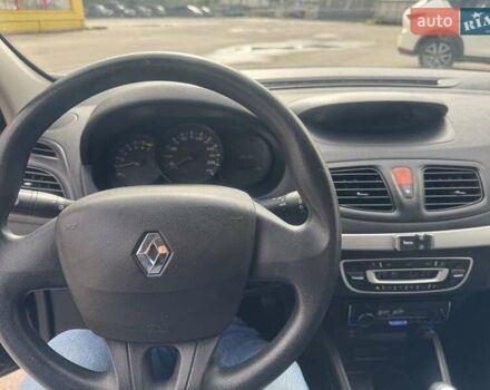 Черный Рено Флюенс, объемом двигателя 1.6 л и пробегом 265 тыс. км за 6600 $, фото 16 на Automoto.ua