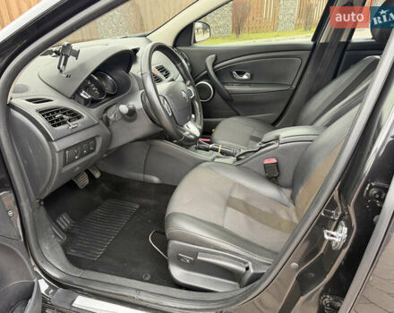 Чорний Рено Флюенс, об'ємом двигуна 2 л та пробігом 203 тис. км за 6000 $, фото 13 на Automoto.ua