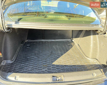 Рено Флюенс 2010 в Николаеве на Automoto.ua Черный Рено Флюенс, объемом двигателя 1.6 л и пробегом 135 тыс. км за 7700 $, фото 11 на Automoto.ua