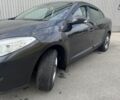 Рено Флюенс 2010 у Кропивницькому (Кіровограді) на Automoto.ua Чорний Рено Флюенс, об'ємом двигуна 1.6 л та пробігом 260 тис. км за 6700 $, фото 5 на Automoto.ua