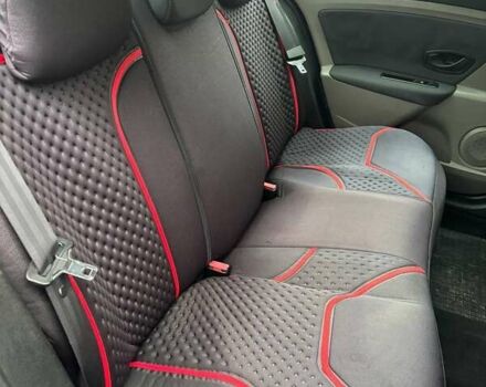 Черный Рено Флюенс, объемом двигателя 1.6 л и пробегом 200 тыс. км за 6200 $, фото 7 на Automoto.ua