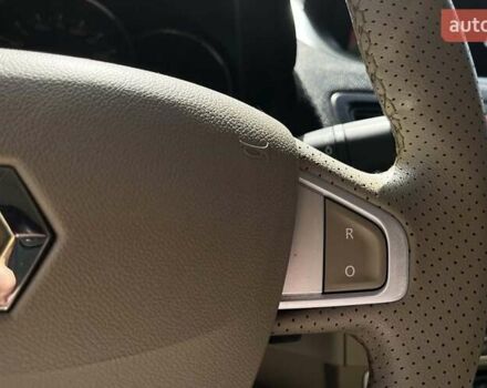 Черный Рено Флюенс, объемом двигателя 1.6 л и пробегом 144 тыс. км за 6500 $, фото 13 на Automoto.ua