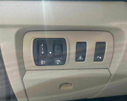 Черный Рено Флюенс, объемом двигателя 1.6 л и пробегом 144 тыс. км за 6500 $, фото 10 на Automoto.ua