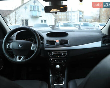 Чорний Рено Флюенс, об'ємом двигуна 1.5 л та пробігом 230 тис. км за 5650 $, фото 8 на Automoto.ua