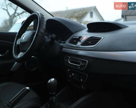 Чорний Рено Флюенс, об'ємом двигуна 1.5 л та пробігом 230 тис. км за 5650 $, фото 6 на Automoto.ua