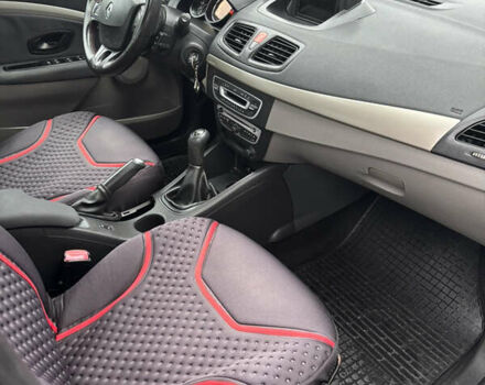 Черный Рено Флюенс, объемом двигателя 1.6 л и пробегом 195 тыс. км за 6800 $, фото 9 на Automoto.ua