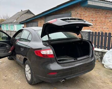 Черный Рено Флюенс, объемом двигателя 1.6 л и пробегом 200 тыс. км за 6200 $, фото 6 на Automoto.ua