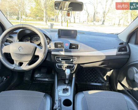 Чорний Рено Флюенс, об'ємом двигуна 1.6 л та пробігом 135 тис. км за 7700 $, фото 10 на Automoto.ua