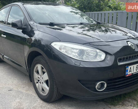 Черный Рено Флюенс, объемом двигателя 2 л и пробегом 260 тыс. км за 6500 $, фото 1 на Automoto.ua