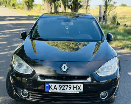 Черный Рено Флюенс, объемом двигателя 2 л и пробегом 180 тыс. км за 7000 $, фото 4 на Automoto.ua