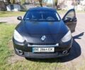 Черный Рено Флюенс, объемом двигателя 1.6 л и пробегом 250 тыс. км за 7500 $, фото 1 на Automoto.ua