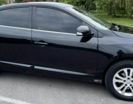 Черный Рено Флюенс, объемом двигателя 1.5 л и пробегом 290 тыс. км за 6100 $, фото 3 на Automoto.ua