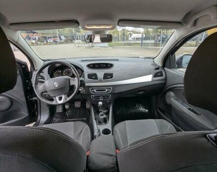 Рено Флюенс 2012 в Иваничи на Automoto.ua Черный Рено Флюенс, объемом двигателя 1.5 л и пробегом 176 тыс. км за 6899 $, фото 20 на Automoto.ua