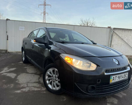 Черный Рено Флюенс, объемом двигателя 1.6 л и пробегом 336 тыс. км за 4250 $, фото 5 на Automoto.ua
