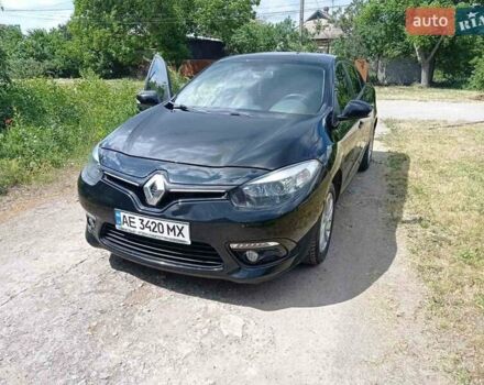 Черный Рено Флюенс, объемом двигателя 1.6 л и пробегом 155 тыс. км за 8000 $, фото 2 на Automoto.ua