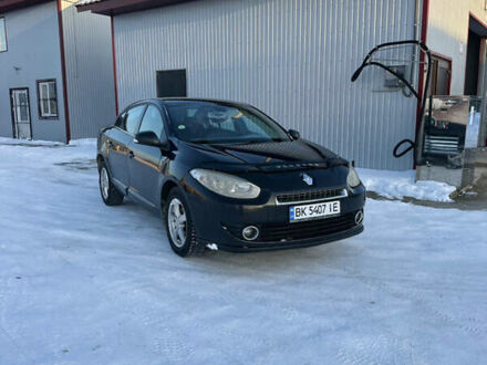 Черный Рено Флюенс, объемом двигателя 1.46 л и пробегом 293 тыс. км за 3999 $, фото 1 на Automoto.ua