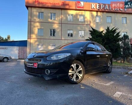 Черный Рено Флюенс, объемом двигателя 2 л и пробегом 236 тыс. км за 3990 $, фото 1 на Automoto.ua
