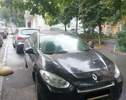 Чорний Рено Флюенс, об'ємом двигуна 1.5 л та пробігом 92 тис. км за 7500 $, фото 1 на Automoto.ua