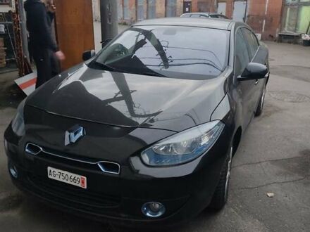 Рено Флюенс 2013 у Броварах на Automoto.ua Чорний Рено Флюенс, об'ємом двигуна 0 л та пробігом 170 тис. км за 3999 $, фото 1 на Automoto.ua