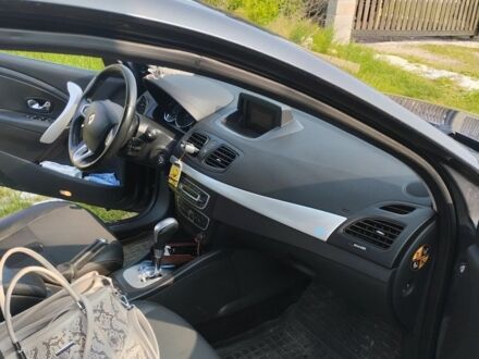 Рено Флюенс 2013 в Броварах на Automoto.ua Черный Рено Флюенс, объемом двигателя 0 л и пробегом 150 тыс. км за 4100 $, фото 1 на Automoto.ua