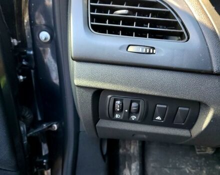 Черный Рено Флюенс, объемом двигателя 22 л и пробегом 164 тыс. км за 4200 $, фото 1 на Automoto.ua