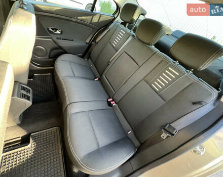 Коричневый Рено Флюенс, объемом двигателя 1.46 л и пробегом 207 тыс. км за 6800 $, фото 11 на Automoto.ua