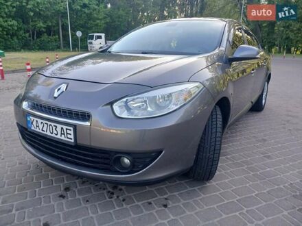 Рено Флюенс 2011 у Києві на Automoto.ua Коричневий Рено Флюенс, об'ємом двигуна 1.6 л та пробігом 290 тис. км за 6500 $, фото 1 на Automoto.ua