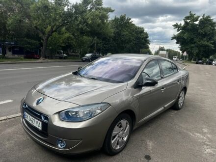 Коричневый Рено Флюенс, объемом двигателя 0 л и пробегом 80 тыс. км за 4500 $, фото 1 на Automoto.ua
