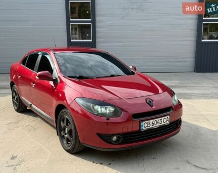 Красный Рено Флюенс, объемом двигателя 1.6 л и пробегом 260 тыс. км за 5750 $, фото 1 на Automoto.ua