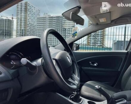 Рено Флюенс, об'ємом двигуна 1.5 л та пробігом 154 тис. км за 10400 $, фото 7 на Automoto.ua