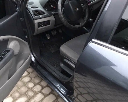 Рено Флюенс, объемом двигателя 1.6 л и пробегом 290 тыс. км за 5400 $, фото 6 на Automoto.ua