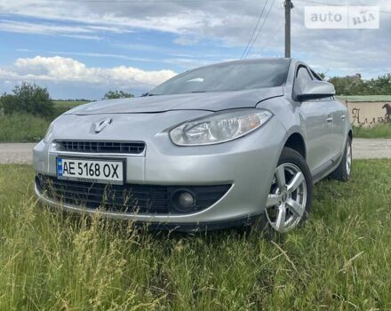 Рено Флюенс, объемом двигателя 1.6 л и пробегом 213 тыс. км за 6700 $, фото 4 на Automoto.ua