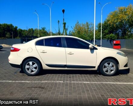 Рено Флюенс, об'ємом двигуна 2 л та пробігом 125 тис. км за 8000 $, фото 1 на Automoto.ua