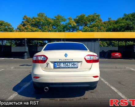 Рено Флюенс, об'ємом двигуна 2 л та пробігом 125 тис. км за 8000 $, фото 3 на Automoto.ua