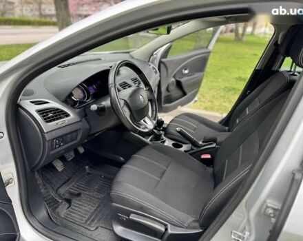 Рено Флюенс, объемом двигателя 1.5 л и пробегом 226 тыс. км за 6500 $, фото 21 на Automoto.ua