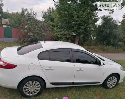 Рено Флюенс, об'ємом двигуна 1.46 л та пробігом 147 тис. км за 9999 $, фото 7 на Automoto.ua