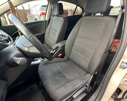 Рено Флюенс, объемом двигателя 1.46 л и пробегом 190 тыс. км за 7300 $, фото 10 на Automoto.ua