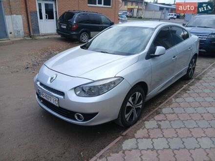 Рено Флюенс, объемом двигателя 0 л и пробегом 221 тыс. км за 5850 $, фото 1 на Automoto.ua