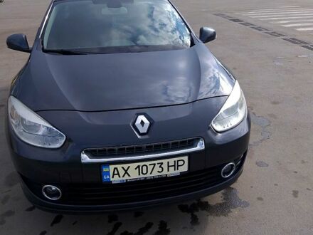 Рено Флюенс 2012 в Лозовой на Automoto.ua Рено Флюенс, объемом двигателя 2 л и пробегом 170 тыс. км за 7900 $, фото 1 на Automoto.ua