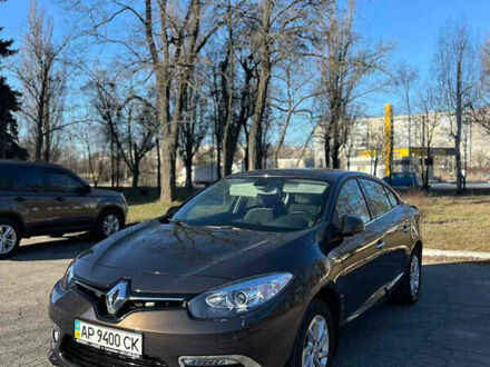 Рено Флюенс, объемом двигателя 1.5 л и пробегом 29 тыс. км за 12000 $, фото 1 на Automoto.ua