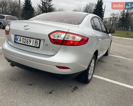 Сірий Рено Флюенс, об'ємом двигуна 1.6 л та пробігом 177 тис. км за 5950 $, фото 9 на Automoto.ua