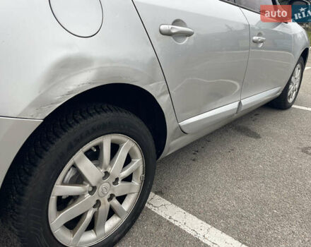 Сірий Рено Флюенс, об'ємом двигуна 1.6 л та пробігом 177 тис. км за 5950 $, фото 7 на Automoto.ua