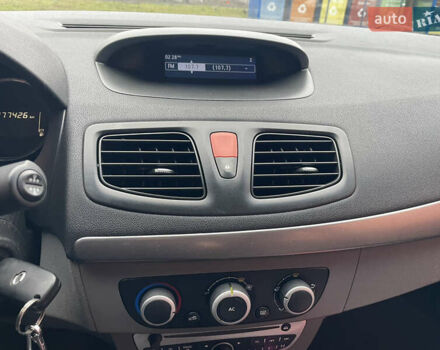 Сірий Рено Флюенс, об'ємом двигуна 1.6 л та пробігом 177 тис. км за 5950 $, фото 20 на Automoto.ua