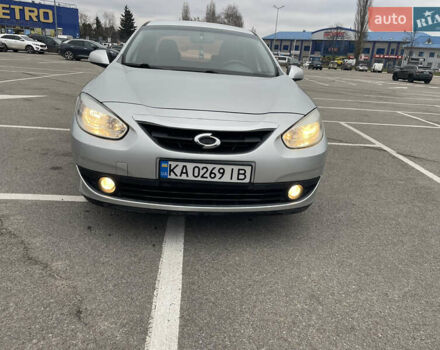 Сірий Рено Флюенс, об'ємом двигуна 1.6 л та пробігом 177 тис. км за 5950 $, фото 1 на Automoto.ua