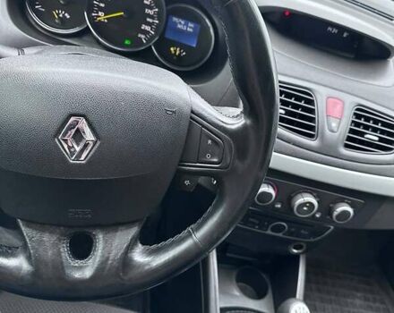 Серый Рено Флюенс, объемом двигателя 1.46 л и пробегом 195 тыс. км за 5400 $, фото 7 на Automoto.ua
