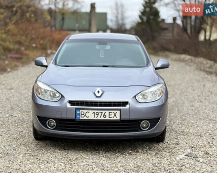 Серый Рено Флюенс, объемом двигателя 1.5 л и пробегом 212 тыс. км за 5950 $, фото 1 на Automoto.ua