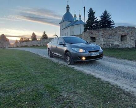 Сірий Рено Флюенс, об'ємом двигуна 1.5 л та пробігом 370 тис. км за 6550 $, фото 1 на Automoto.ua