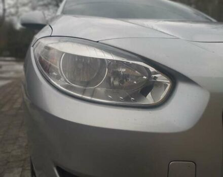 Серый Рено Флюенс, объемом двигателя 1.46 л и пробегом 309 тыс. км за 6300 $, фото 3 на Automoto.ua