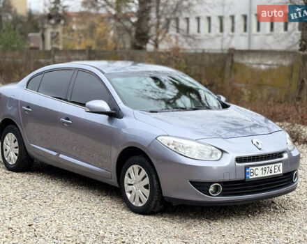 Серый Рено Флюенс, объемом двигателя 1.5 л и пробегом 212 тыс. км за 5950 $, фото 4 на Automoto.ua