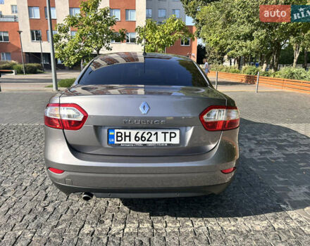 Сірий Рено Флюенс, об'ємом двигуна 1.6 л та пробігом 118 тис. км за 6800 $, фото 8 на Automoto.ua